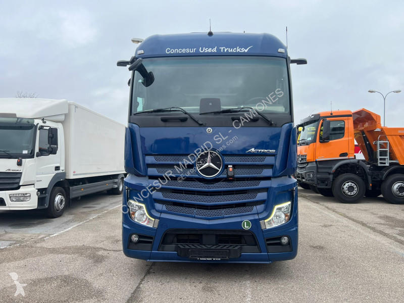 شاحنة Mercedes  2553 L BDF
