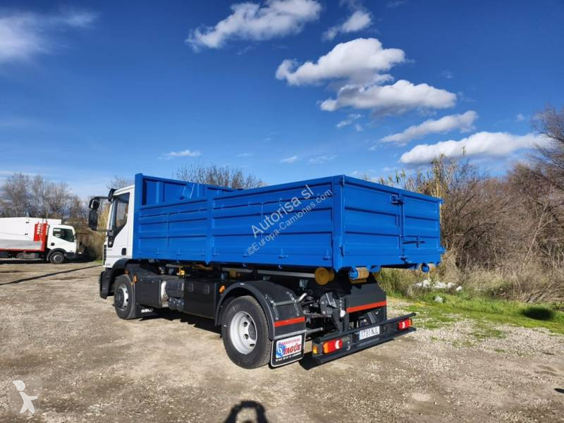 شاحنة Iveco