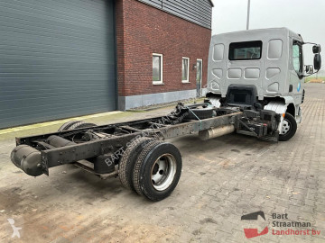 Camión DAF LF45 45150 chassis cabine. Handgeschakeld