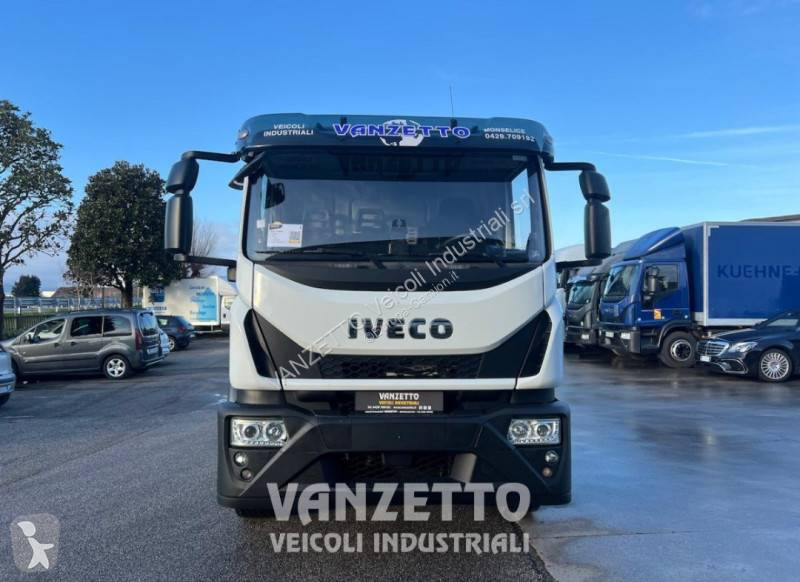 شاحنة Iveco