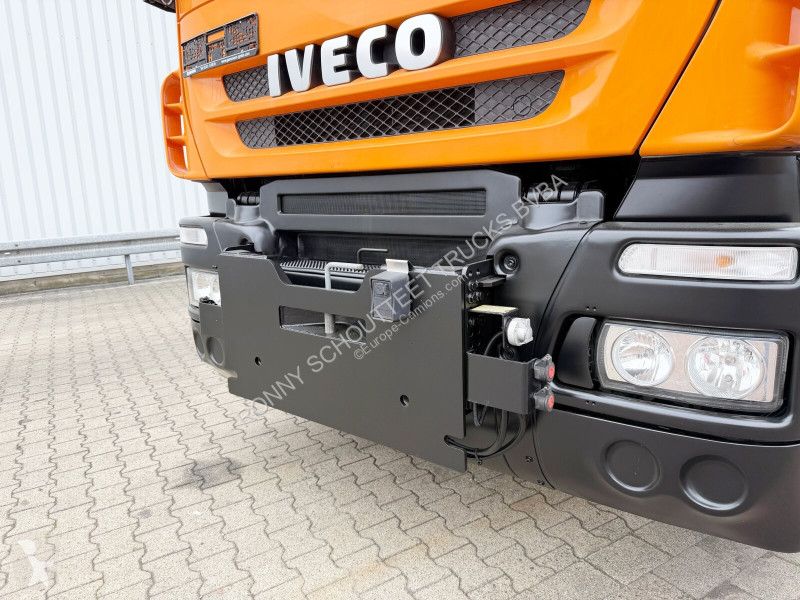 شاحنة  Stralis AD260S33Y/PS 6x2 Stralis...