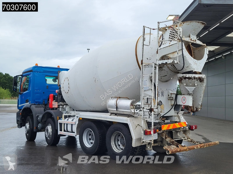 Betonárske zariadenie Mercedes 3240 8X4 9m3...