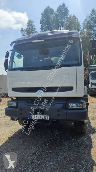 Kamion korba Renault