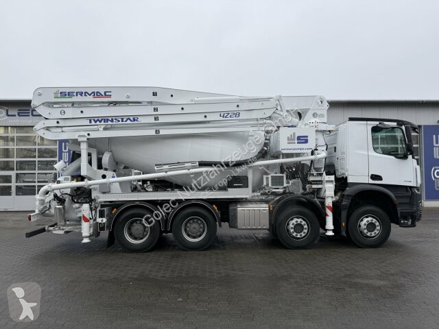 شاحنة Mercedes Arocs 4146 8x4 PUMI SERMAC 4Z28