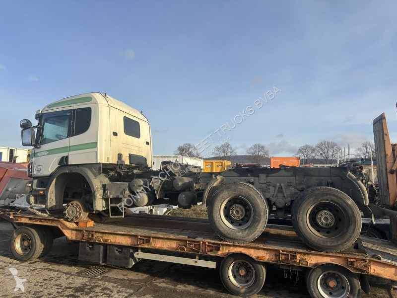 شاحنة Scania 124C 400 6x6 124C 400 6x6