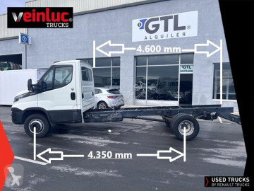 Camión chasis Iveco