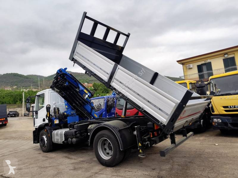شاحنة Iveco