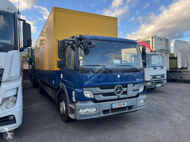 شاحنة Mercedes 1522