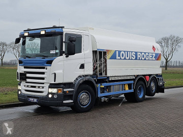 Lastbil citerne Scania