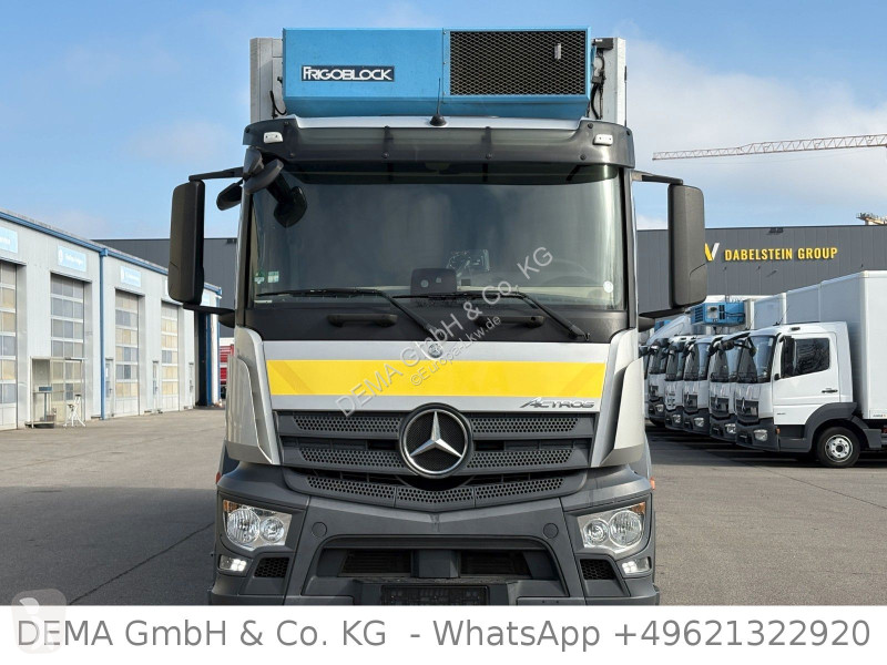 شاحنة Mercedes...