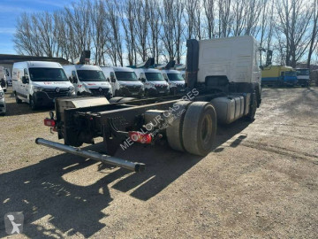 Camion châssis Volvo
