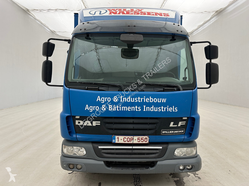 شاحنة DAF 220