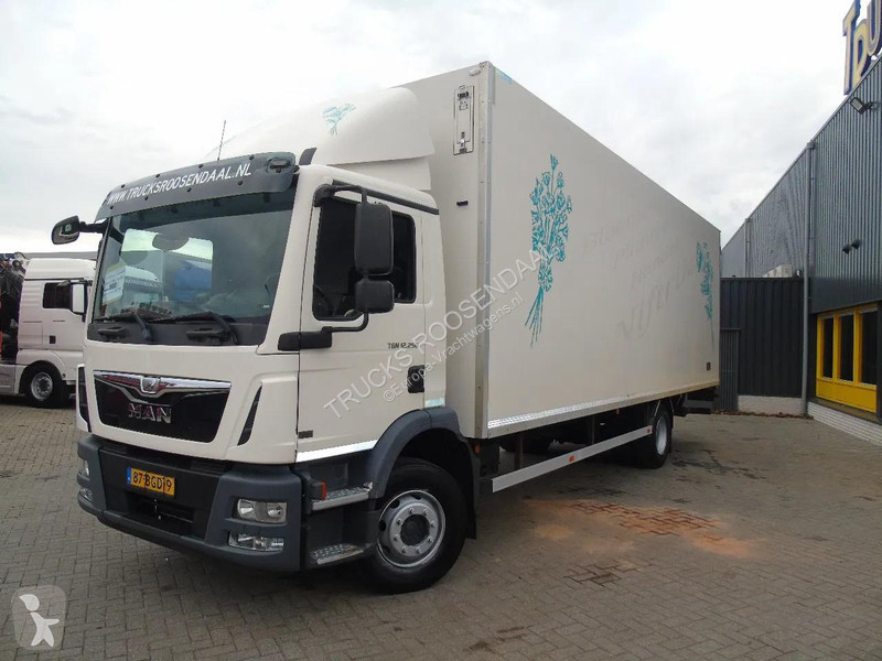 شاحنة MAN 12.250 + EURO 6