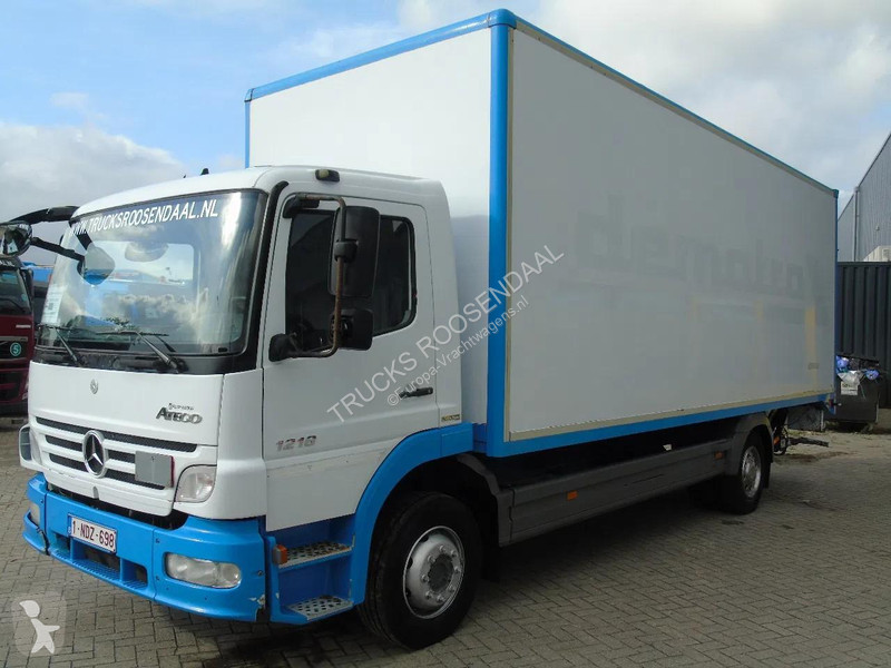 شاحنة Mercedes 1218 + euro 5 + lift