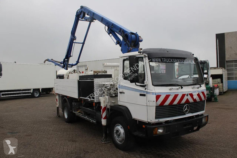 شاحنة Mercedes 1320 + 15 meter pomp concrete +...
