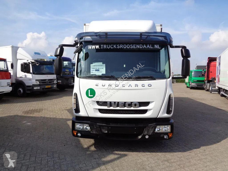 شاحنة Iveco 80EL21 Manual + Euro 6 + Dhollandia...