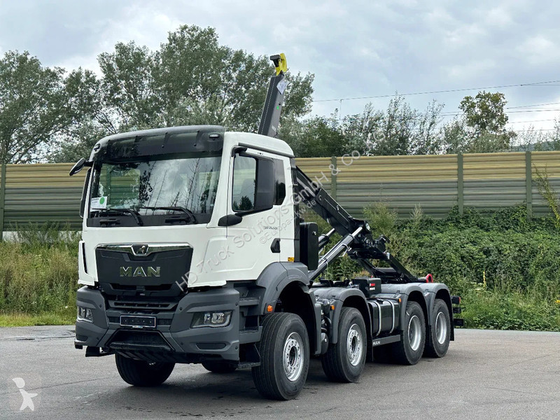 شاحنة MAN 35.480 MAN  35.480 8x4 Euro6e Hiab...