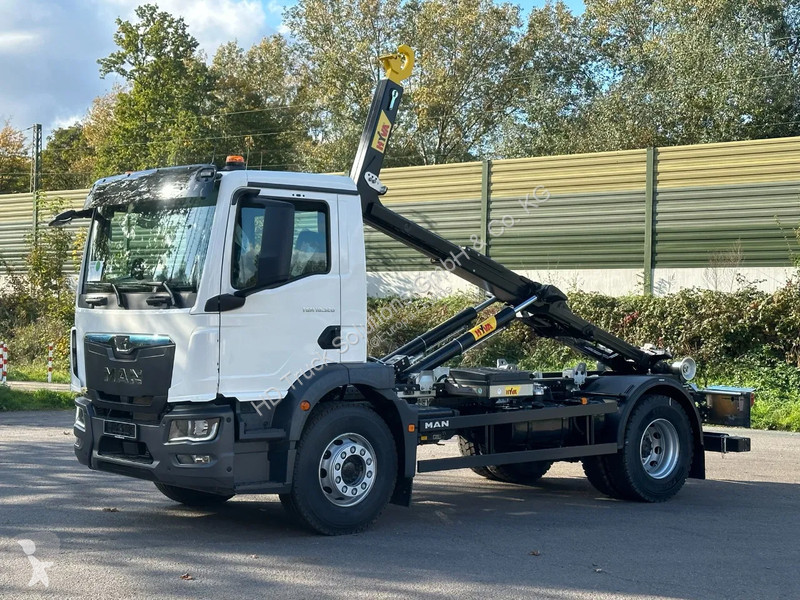 شاحنة MAN TGM TGM 4x2 Hyva 12-45