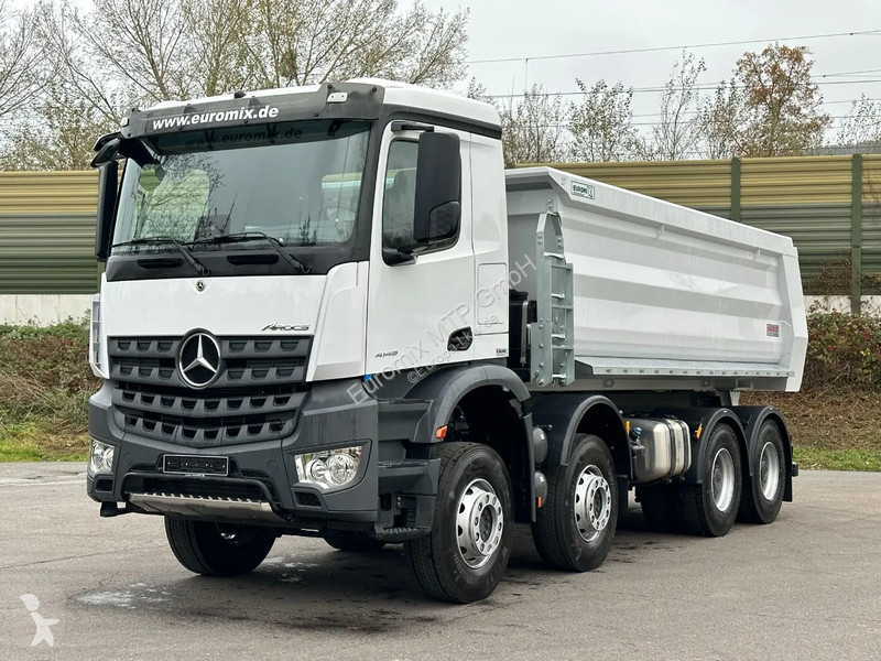 شاحنة Mercedes 4145 Mercedes-Benz  5 4145 8X4...