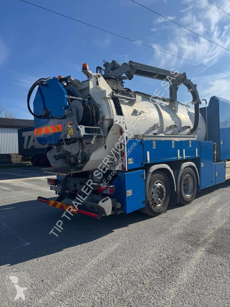 شاحنة MAN Truck Truck Tanker Waste 3 Axles