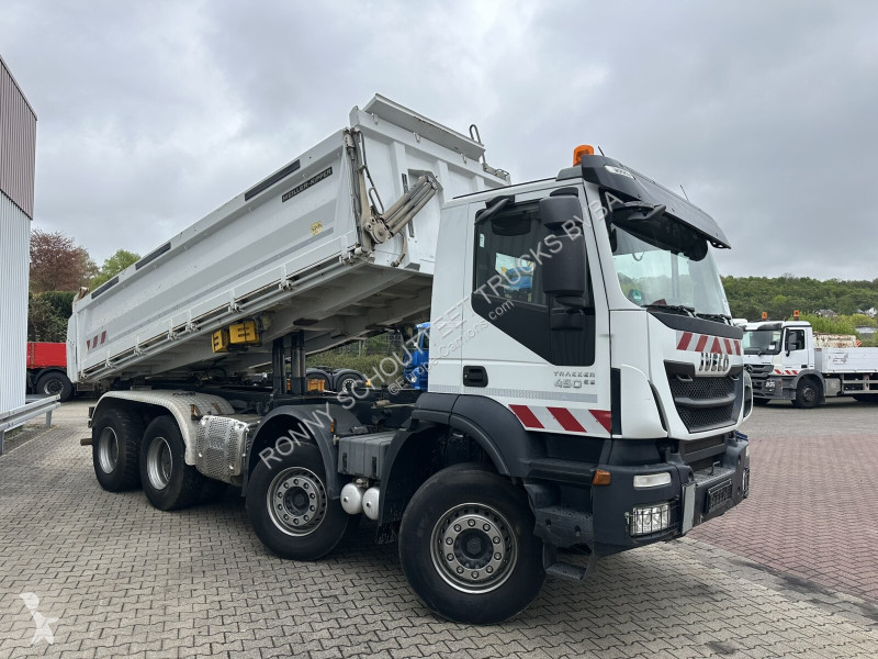 شاحنة  Trakker AD340T45 8x4 Trakker AD340T45...