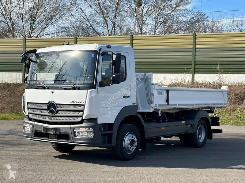 شاحنة Mercedes 1024 Mercedes-Benz 1224 K...