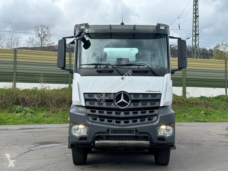 Betonárske zariadenie Mercedes 4145...