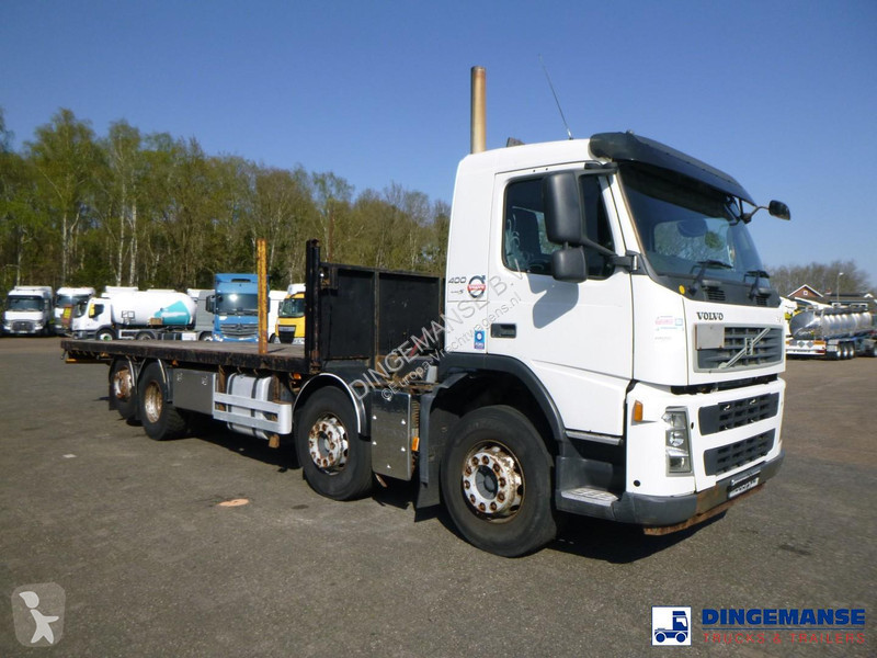 شاحنة Volvo 400 8x2 RHD platform