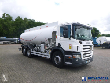 Lastbil citerne Scania