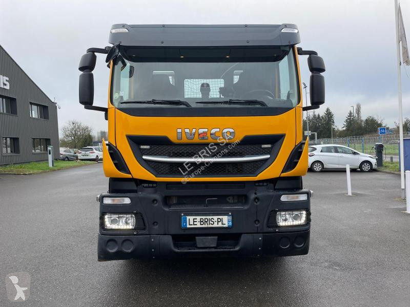 شاحنة Iveco  STRALIS 260S36
