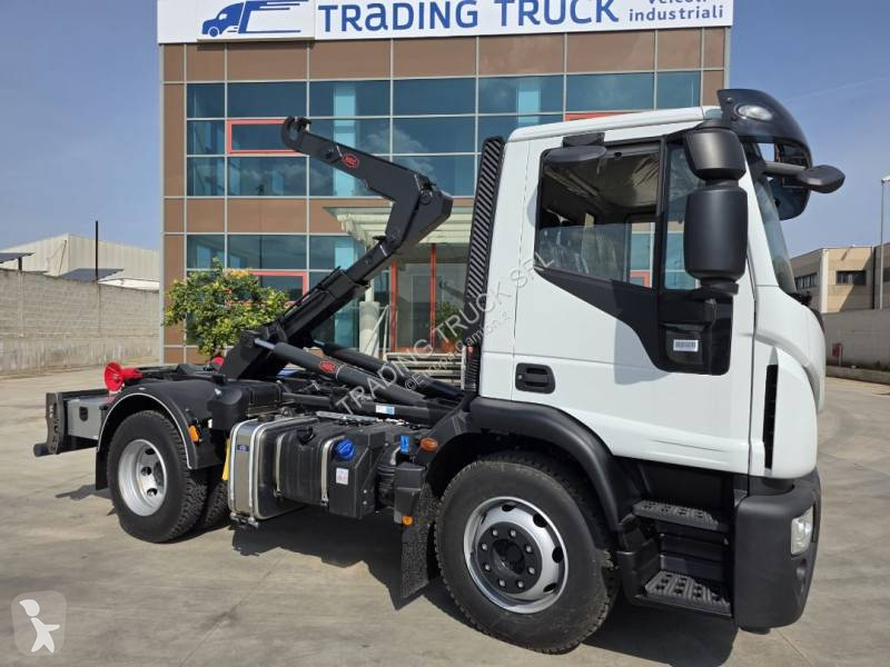 شاحنة Iveco