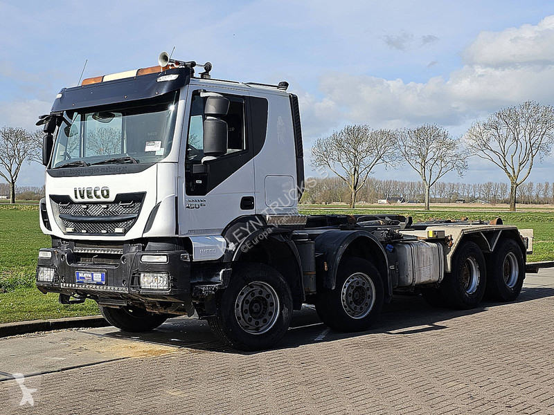 شاحنة Iveco AT410T45 TRAKKER 8X4 INTARDER
