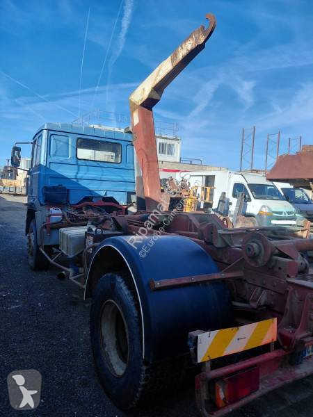 شاحنة Iveco