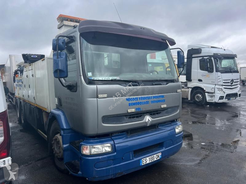 شاحنة Renault 420 DCI