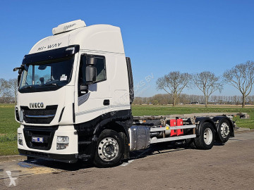 Камион BDF Iveco