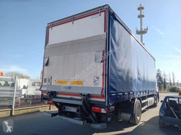 Camión tautliner (lonas correderas) Renault