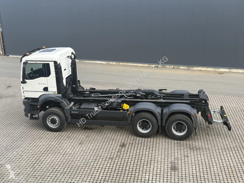 Lastbil MAN 33.440 MAN  33.440 6x6 Euro6e Hyva...