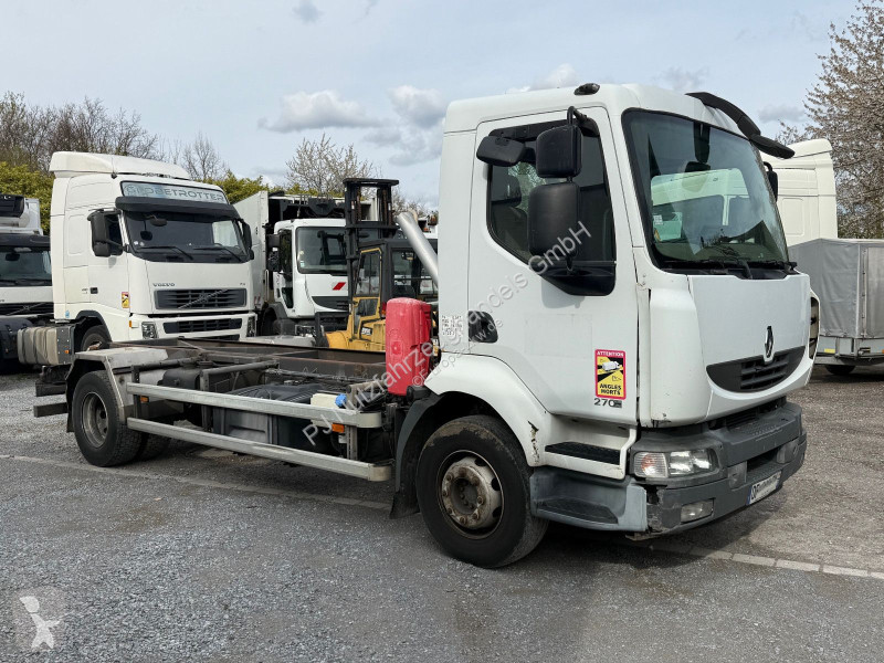 شاحنة Renault 270dxi