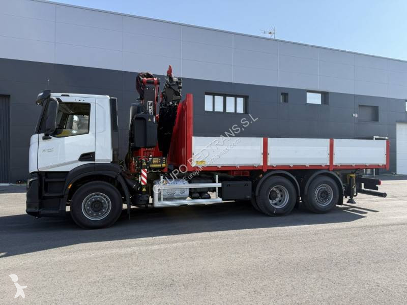 شاحنة Iveco