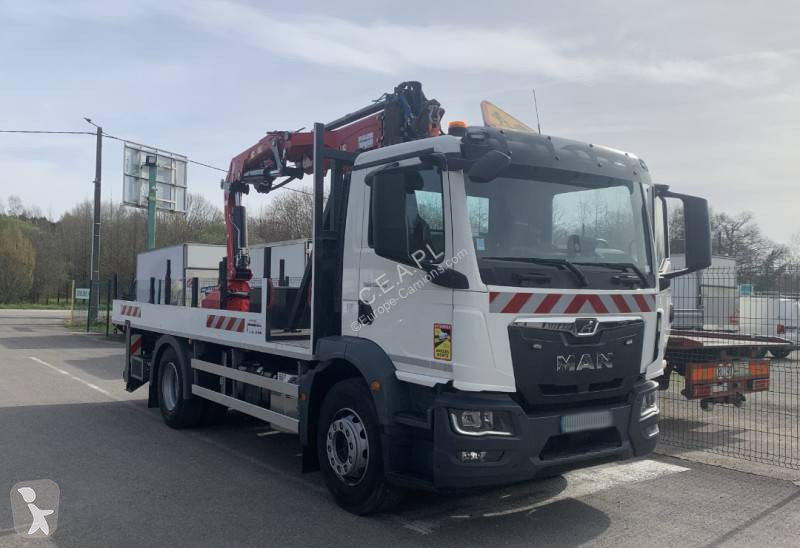 MAN  truck