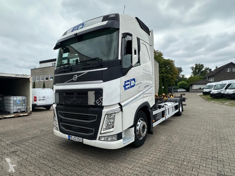 Kamión s prívesom Volvo 500 BDF Komplete-zug...