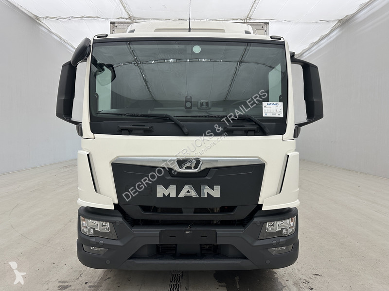 شاحنة MAN TGM 18.290
