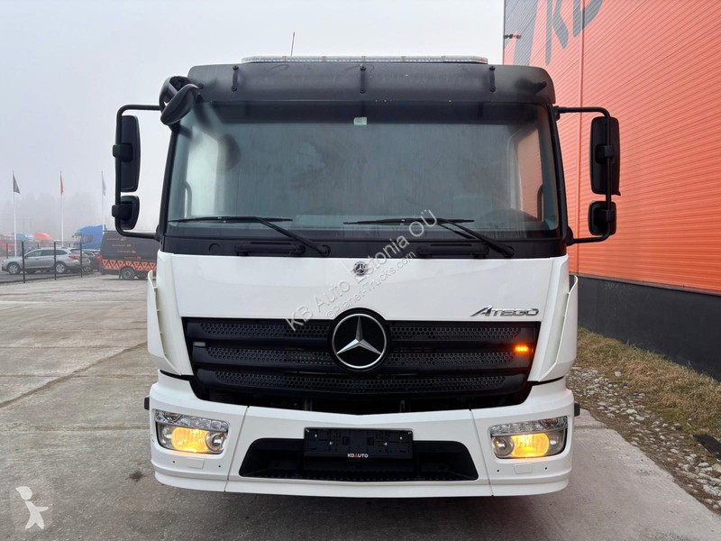 Mercedes 1323 4x2 J.Hvidtved Larsen tank 4000 l...