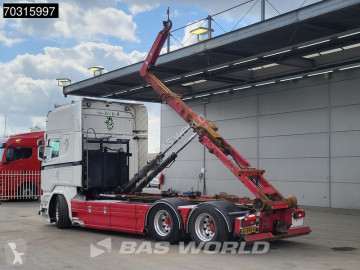 شاحنة ناقلة حاويات متعددة الأغراض Scania