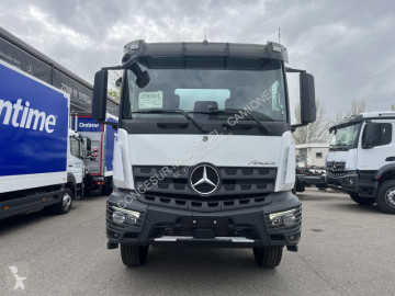 Camión hormigón cuba / mezclador Mercedes nuevo