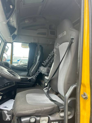 شاحنة حاملة آليات Iveco