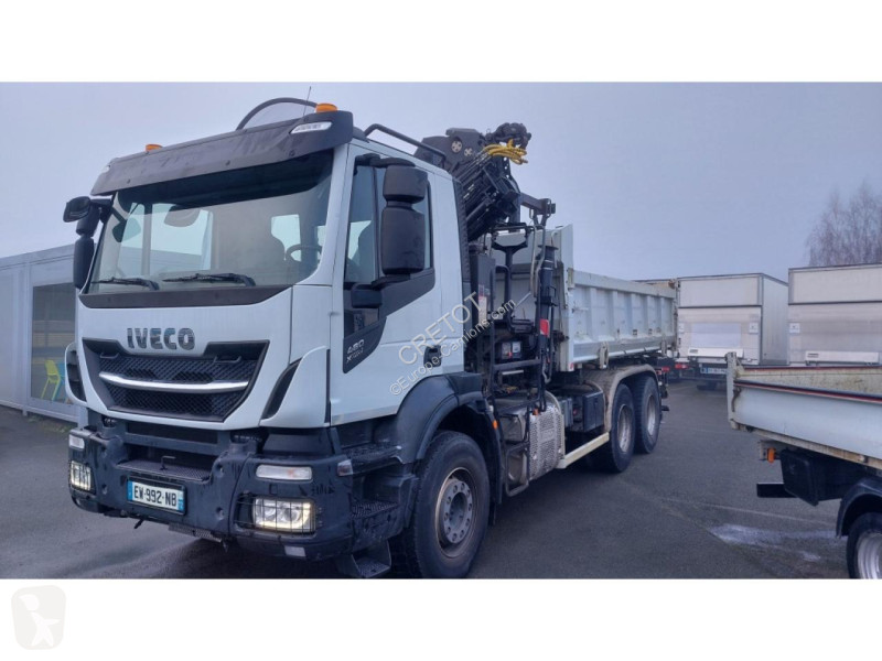 شاحنة Iveco AD 260X48 Z HR OFF