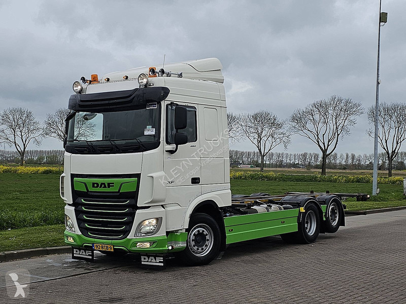 شاحنة DAF 480 FAR