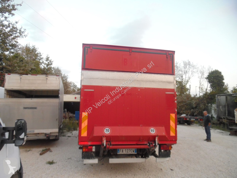 Camion Iveco EUROCARGO 75 E 18