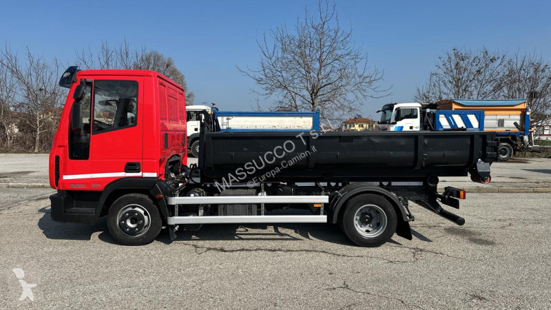 Грузовик Iveco EUROCARGO 90E18 4X2